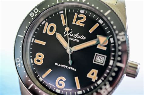 glashütte original dive watch review.